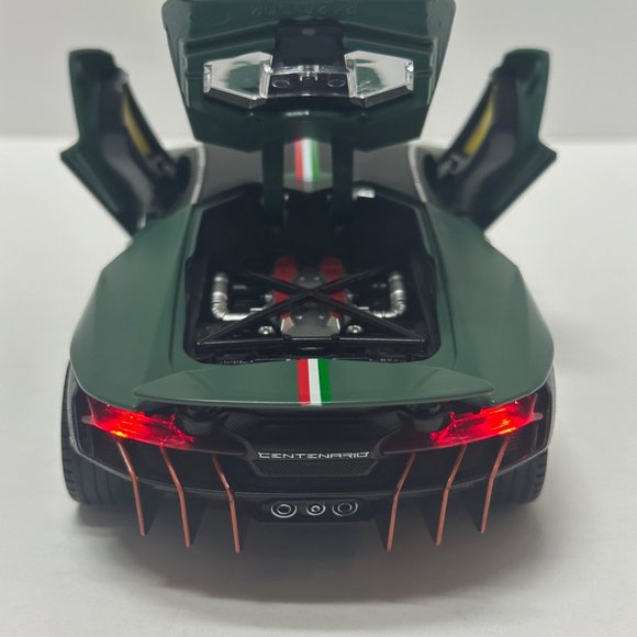 1:24 Lamborghini Centenario Diecast With Headlight & Taillight LED Matt Green - Picture 7 of 11